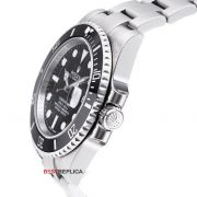 Rolex-Submariner-Black-SS-Date-side